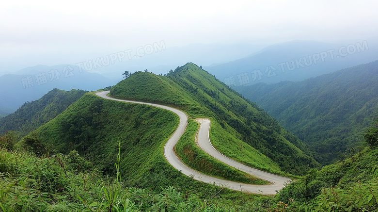 盘山公路侧视视角图片