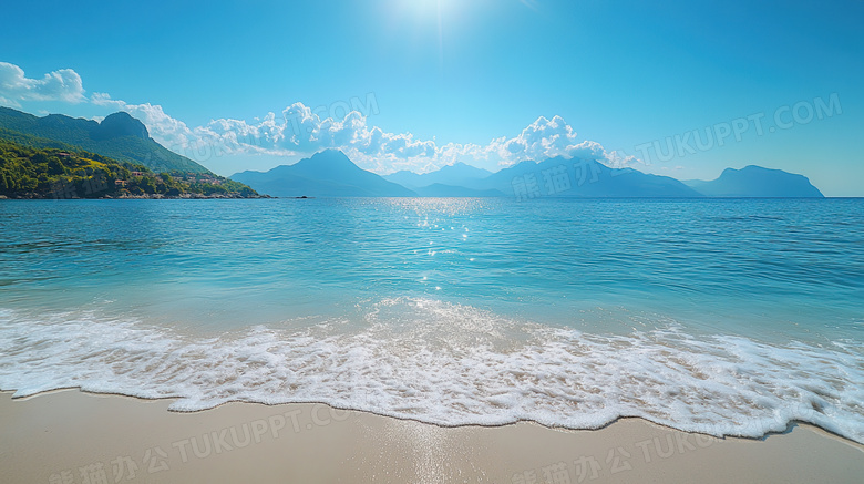 大海边海浪的图片