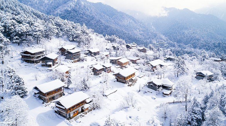 冬季雪景冰雪风光高山湖泊雪景图片