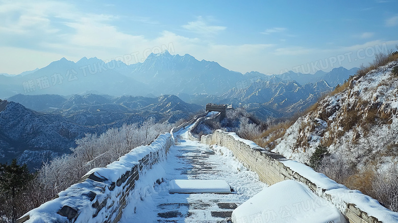 冬天雪山雪景旅游度假图片