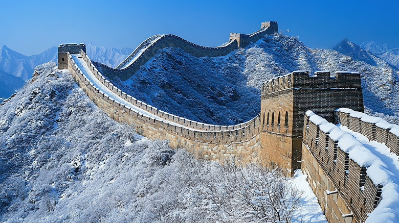 冬季旅游胜地北京八达岭长城雪景概念图片