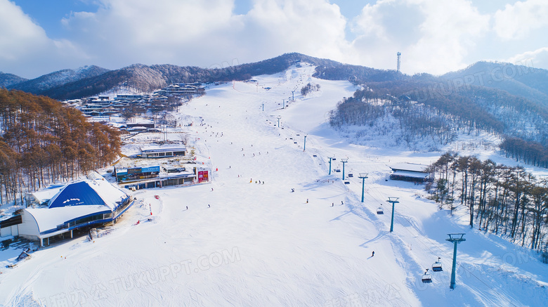 冬季户外旅游胜地雪山图片