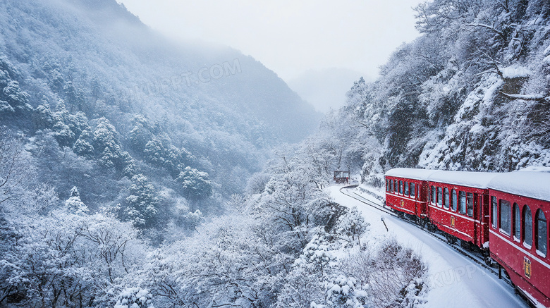 观光小火车冬天旅游风景图片