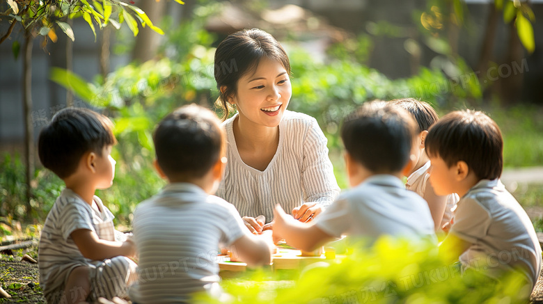 幼儿园老师和孩子玩游戏图片