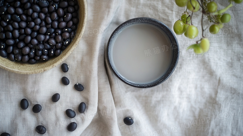 营养早餐黑豆与黑豆浆图片