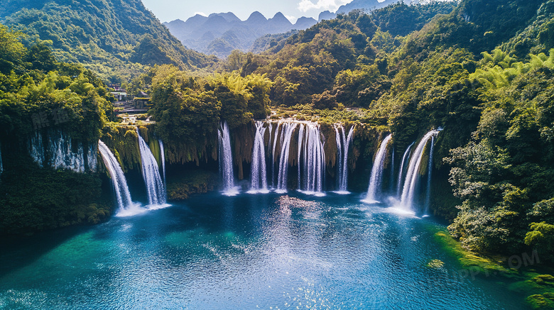 自然风景流水瀑布图片