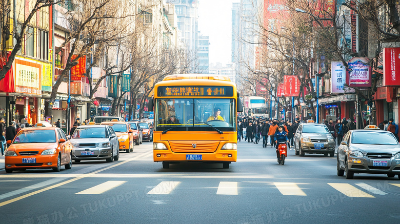 马路上的公交车和出租车图片