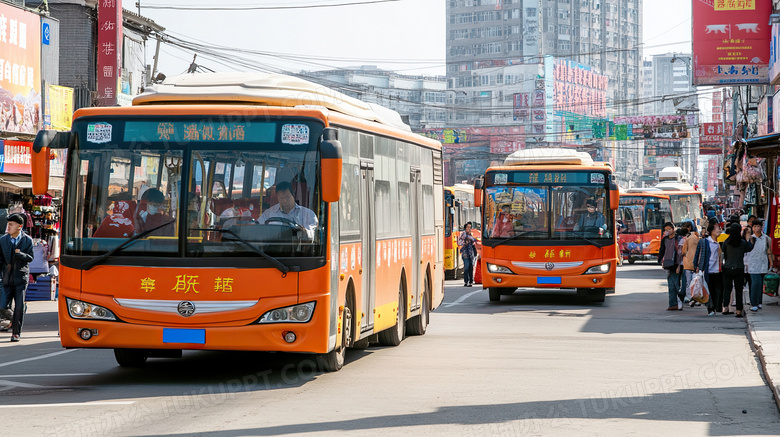 马路上的公交车图片