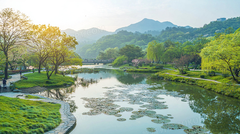 绿色大自然山水树木景色图片