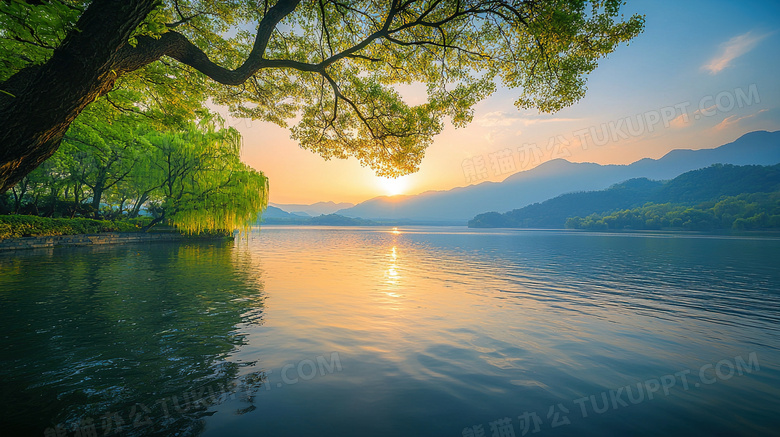 唯美大自然山水树木风景图片