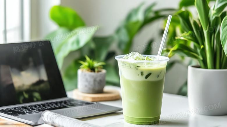 抹茶口味奶茶茶饮下午茶图片