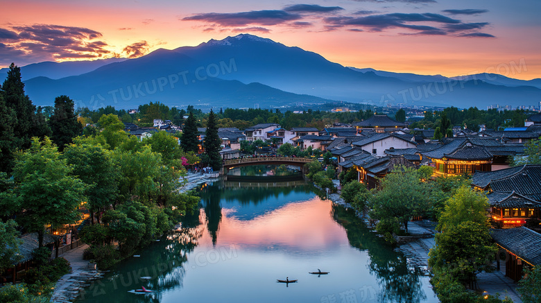 古镇建筑物夜景黄昏日落景色图片