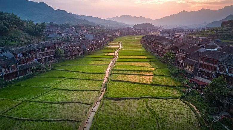 俯视乡村建筑风景图片