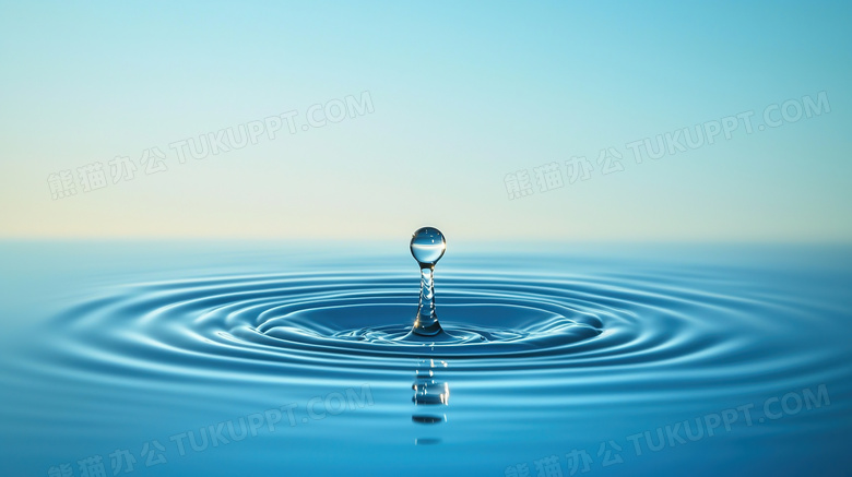 水面上泛起的涟漪水波纹图片