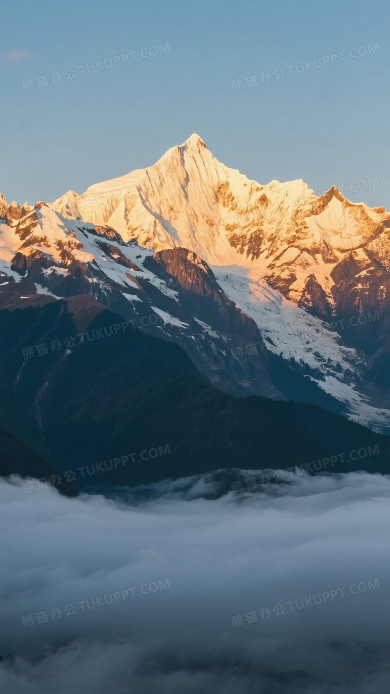 梅里雪山卡瓦格博日照金山