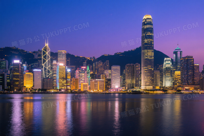 维多利亚港夜景摩天楼群图片