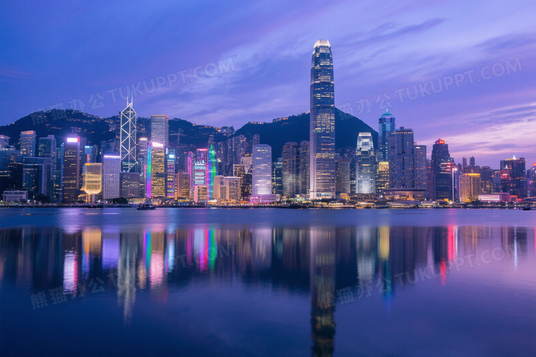 维多利亚港夜景摩天楼群图片