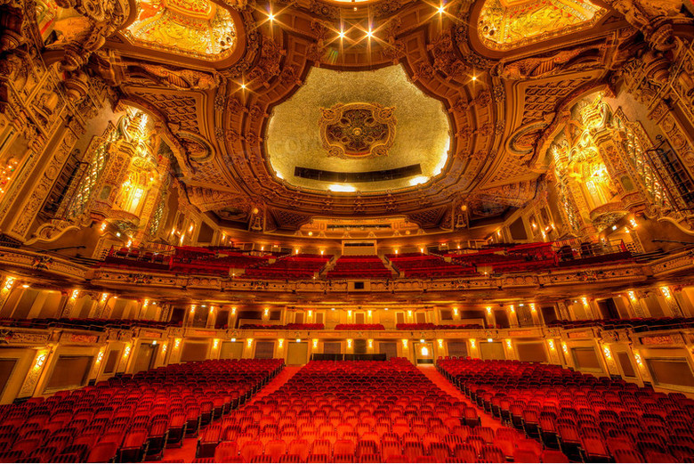 欧式剧院华丽庄重