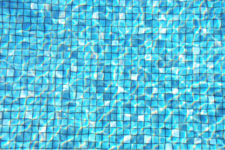 本作品内容为游泳池波纹背景,