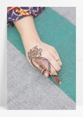 女士手部纹身小图案