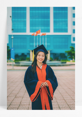 美女学士服毕业照图片