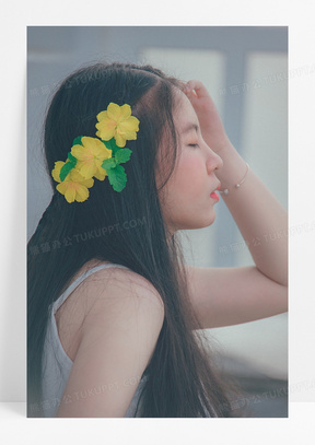 简单干净侧颜女生图片