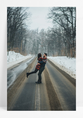 情侣拥抱图片素材