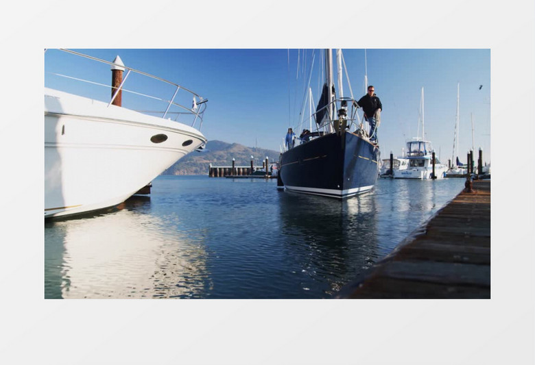 蓝色帆船背景视频（有音乐）