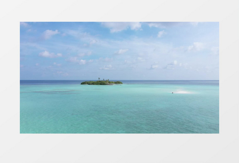 海洋中间的小岛美景实拍视频