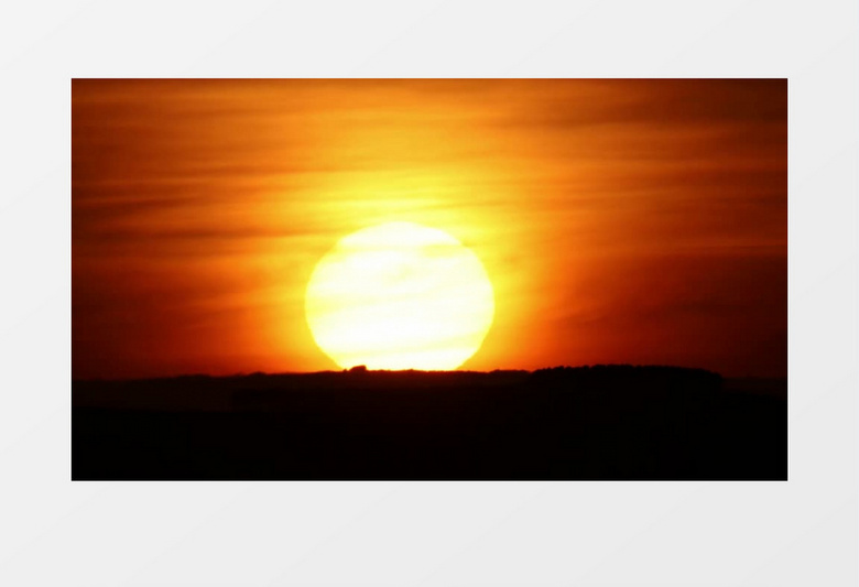 太夕阳缓缓的落入地平线美景实拍视频