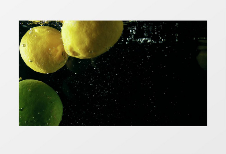 放入水中的柠檬慢镜头实拍视频素材