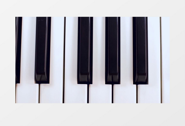钢琴按键移动视频片头