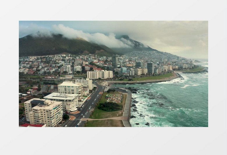 实景拍摄海边小城的城市景观实拍视频素材