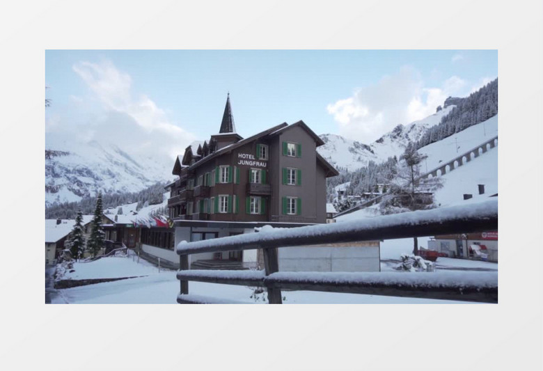 雪山里的旅馆实拍视频素材