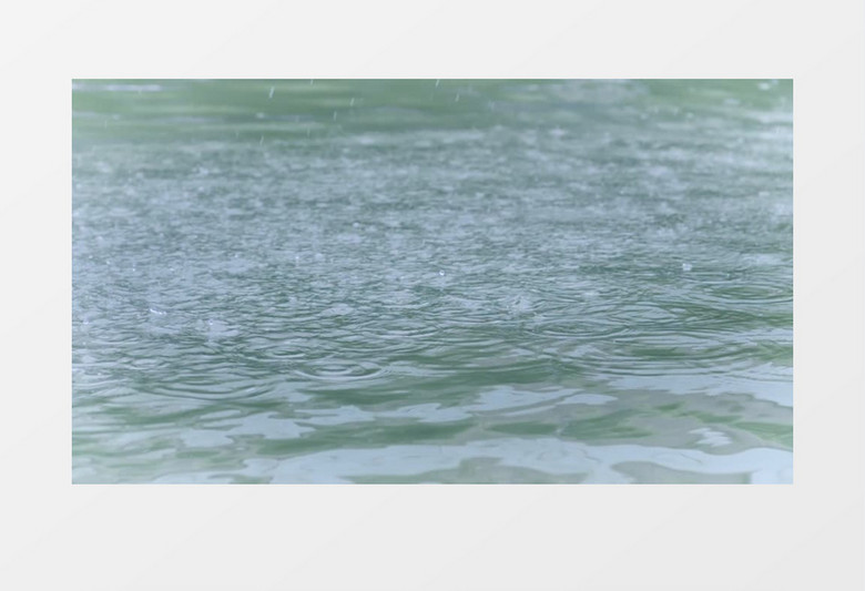 喷泉里的雨慢镜头实拍视频素材