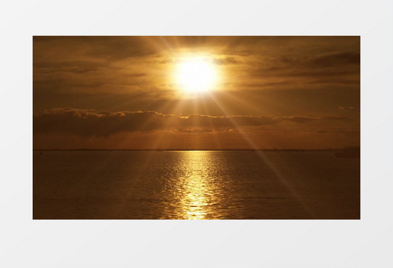 太阳映射在海面金光闪闪 实拍视频