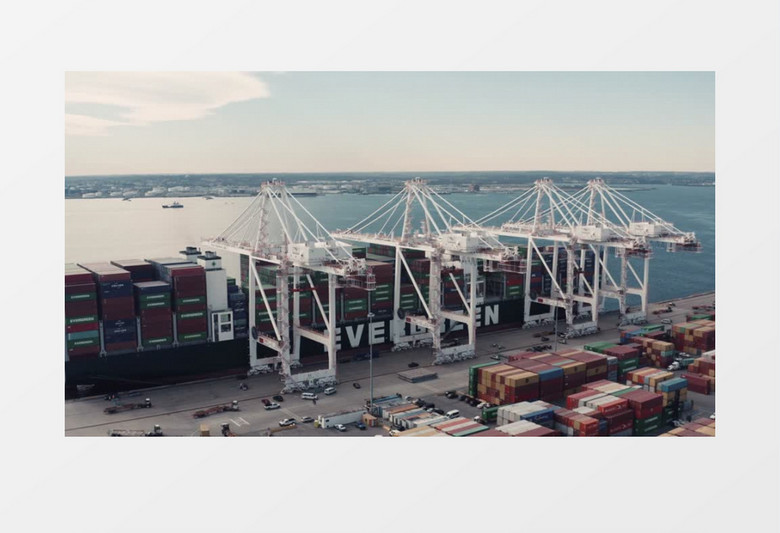 工业码头海边港口实拍视频