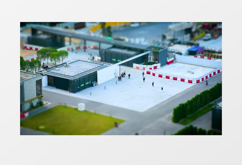 延时拍摄站前广场行色匆匆的人群实拍视频素材