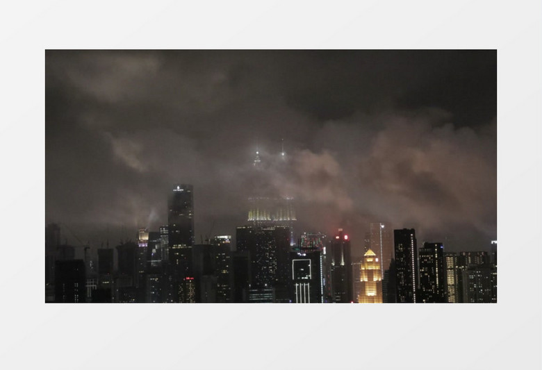 延时拍摄夜晚城市上空氤氲的雾气实拍视频素材