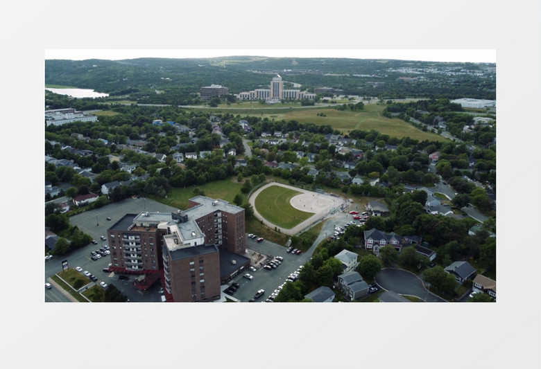 航拍城市建筑和绿植景观实拍视频素材