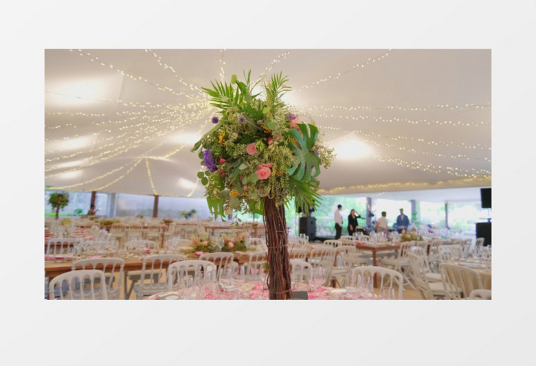 装饰精美的婚礼插花实拍视频素材