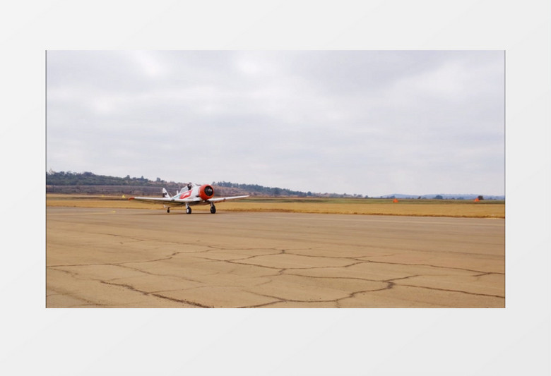滑翔机在缓缓的起飞实拍视频素材