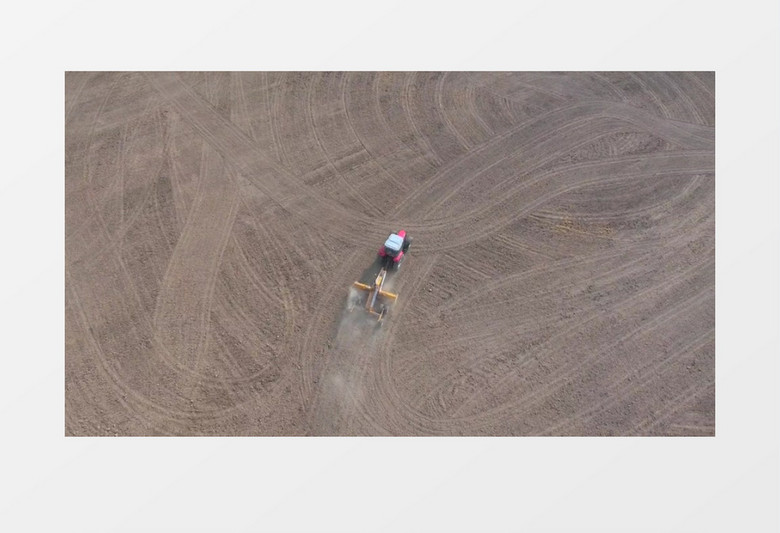 拖机规划土地实拍视频