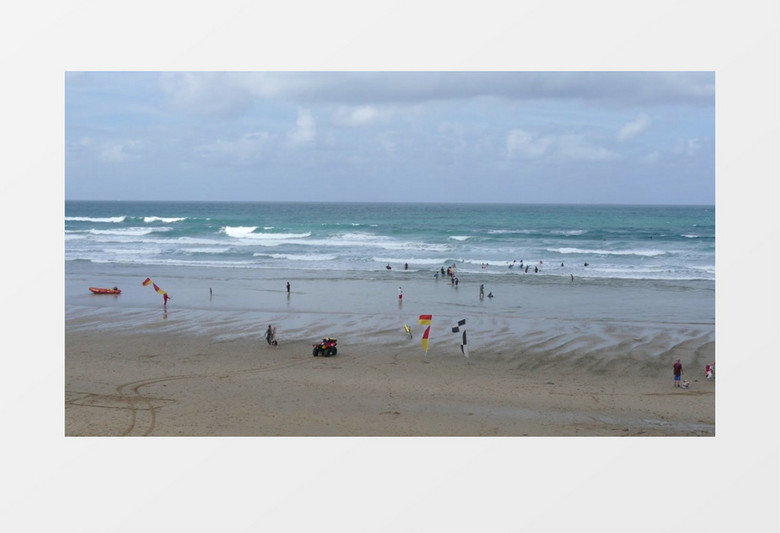  航拍海边唯美波澜的海景实拍视频