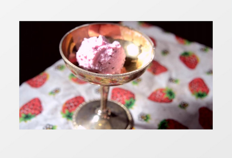 高清实拍超级美味的冰激凌制作过程视频素材