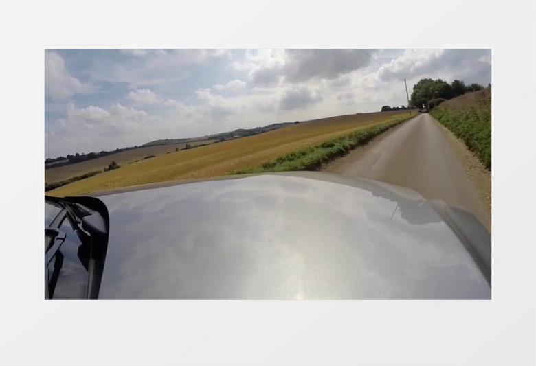 汽车在车道上驾驶的特写实拍视频素材