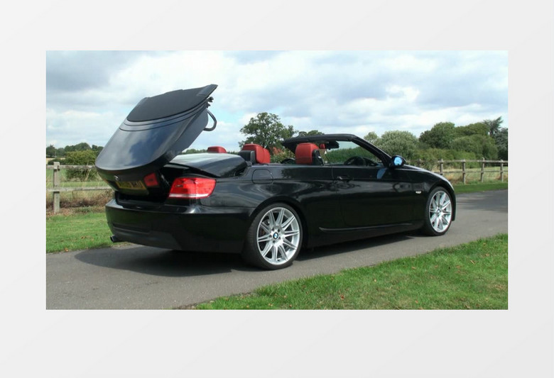 豪华车多功能自动变形实拍视频素材