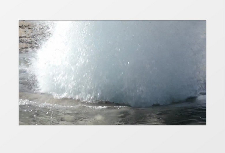 冰岛火山爆发沸腾的水实拍视频