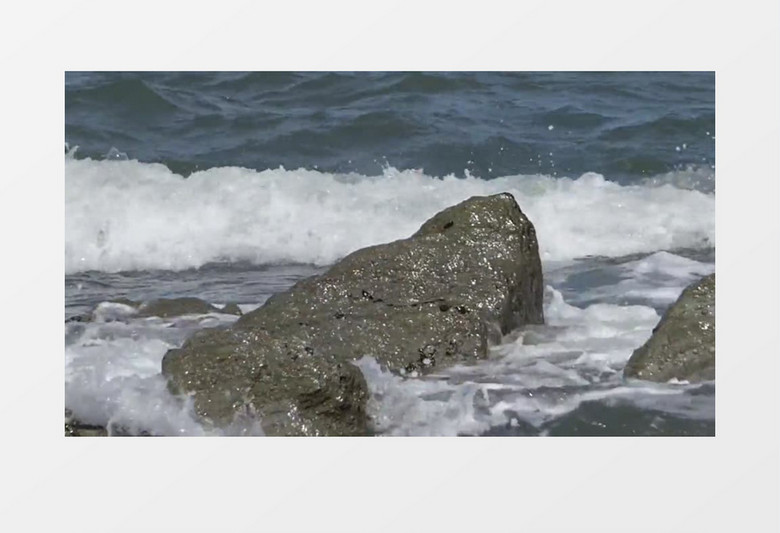 海水冲击石头视频素材