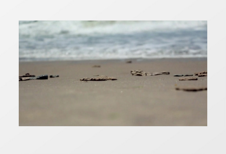 近距离拍摄高清海边沙滩海岸线实拍视频素材